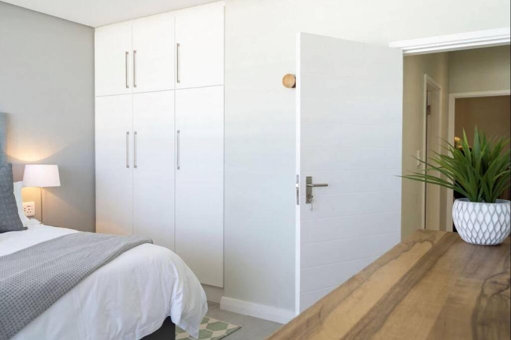 Waterfront Getaway, 2 Bedroom Seaside Bliss Umdloti Zewnętrze zdjęcie
